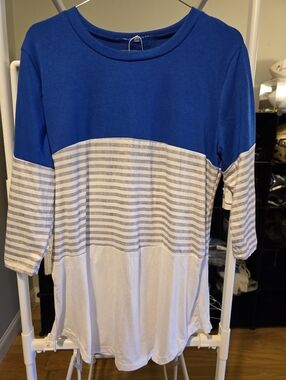 Womens Tunic Style Shirt Brand New